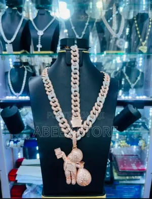 Cuban Chain Zirconia Iced Out Kayayyakin Wuyan Mata