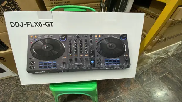 Pioneer DDJ-FLX6-GT DJ Controller - 1