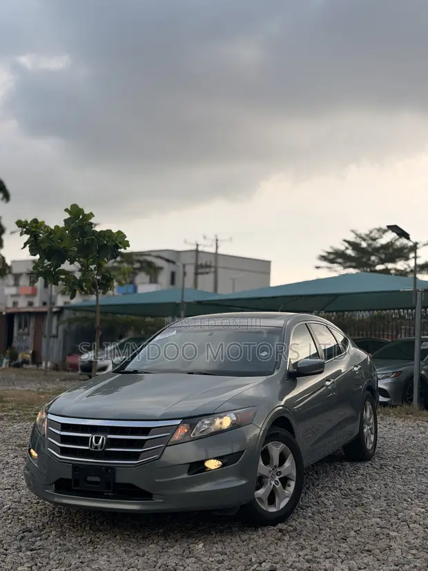 Honda Crosstour 3.5 AWD 2010 Green - 1