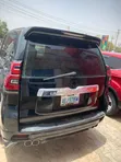 Toyota Land Cruiser Prado 2017 Baƙi - 1