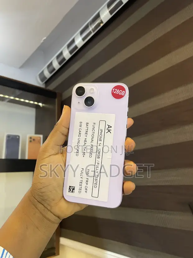 Apple iPhone 14 128GB Purple - 1