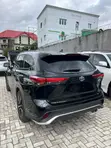 Toyota Highlander XSE 2021 Black - 3