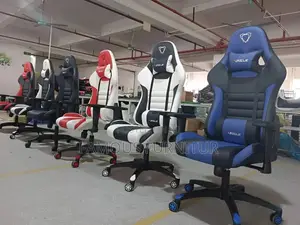 Ergonomic Furgle Gaming Chair - High-Back Racing Design
