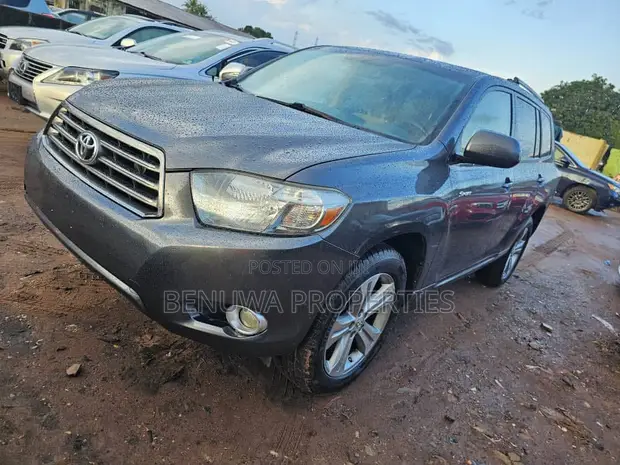 Toyota Highlander 2009 Grey - 1