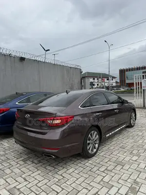 2017 Hyundai Sonata Limited Sedan FWD Brown