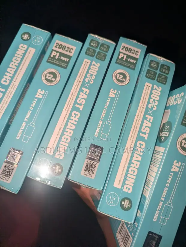 REMAX 20,000mAh Power Bank - White - 1