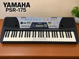 Yamaha PSR-175 61-Key Electronic Keyboard