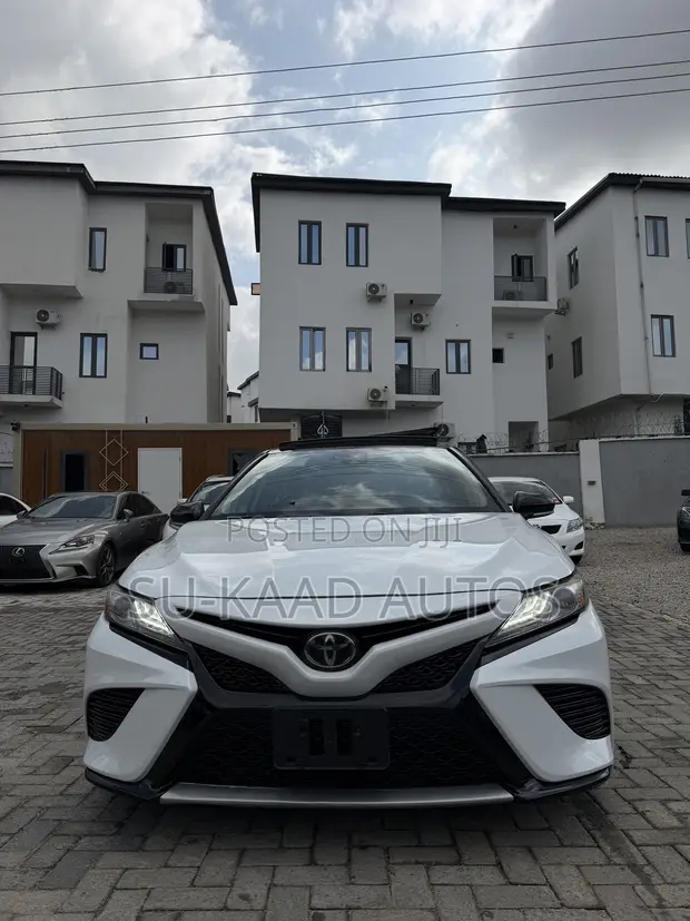 2020 Toyota Camry XSE V6 - Direct Belgium - 1