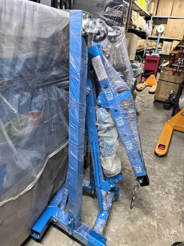 2 Ton Hydraulic Engine Crane / Engine Hoist - 1