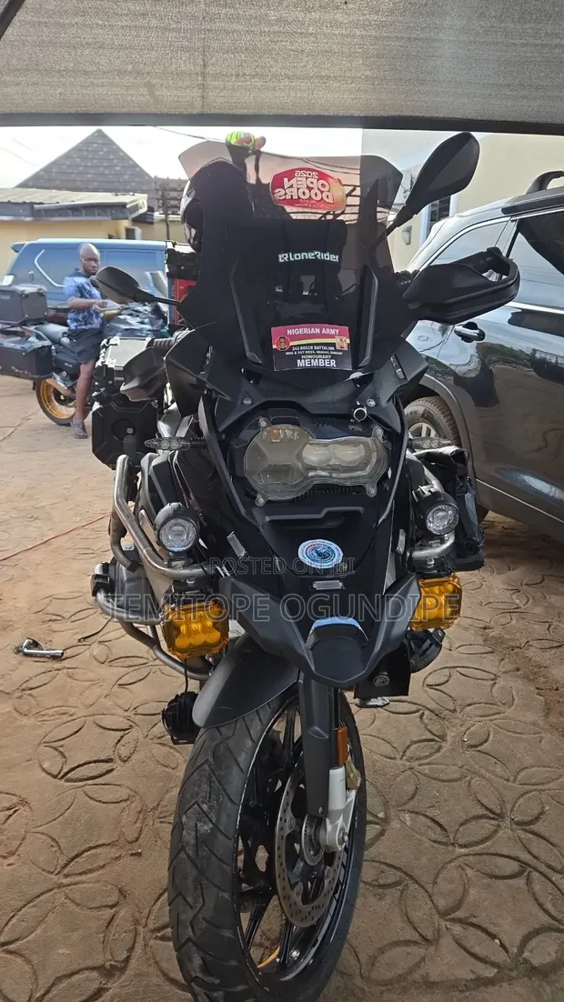 BMW R1250GS 2021 Black - 1