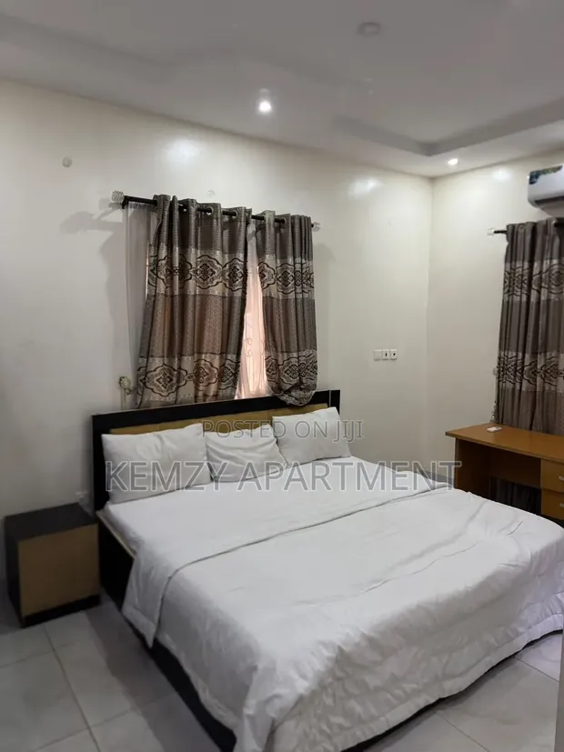 2 Bedroom Service Apartment na Short Let a Akure - 1