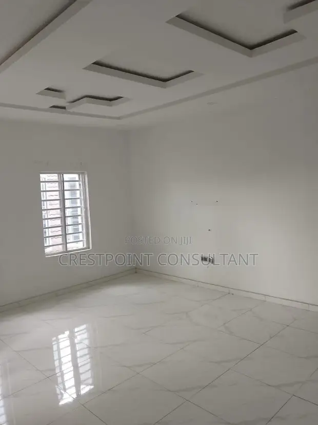 Furnished 1-Bedroom Apartment for Rent in Berger - 1