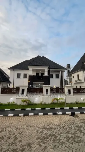 7-Bedroom Duplex with Basement Chalet & Pool in Gwarimpa Estate