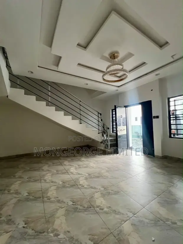 2 & 3 Bedroom Townhouse/Terrace a siyarwa a Lekki - 1
