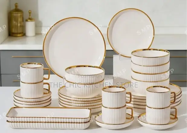 32-Piece Black Dinnerware Set with Gold Rim - 1