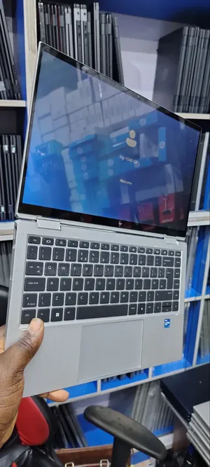 Laptop HP EliteBook 1040 G8 - Core i7, 32GB RAM, 256GB SSD