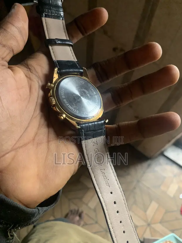 Swish Chronograph Quartz Wristwatch - 1