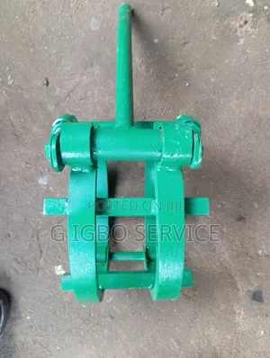 Pipe Clamp 24" & 16"