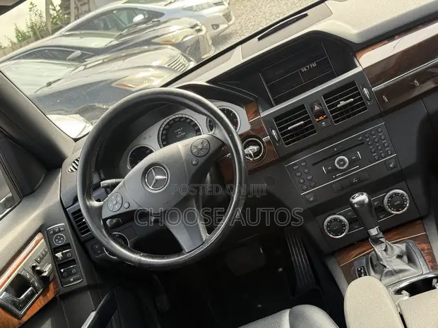 Mercedes-Benz GLK-Class 350 4MATIC 2011 Gray - 1