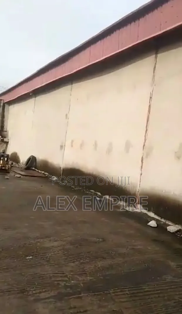 8 Bay Warehouse with C of O for Sale, Abuloshun - 1