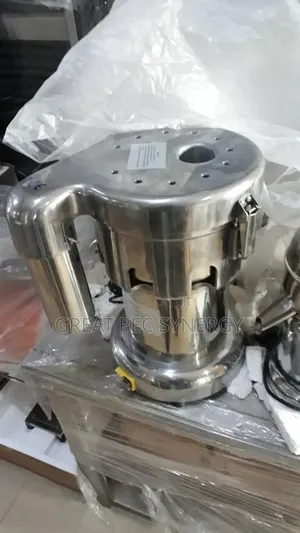 Commercial Juicer & Extractor (Industrial)