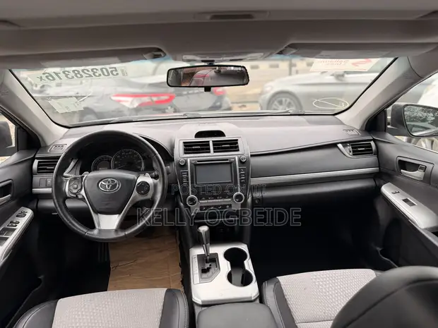 Toyota Camry 2014 Black - 1