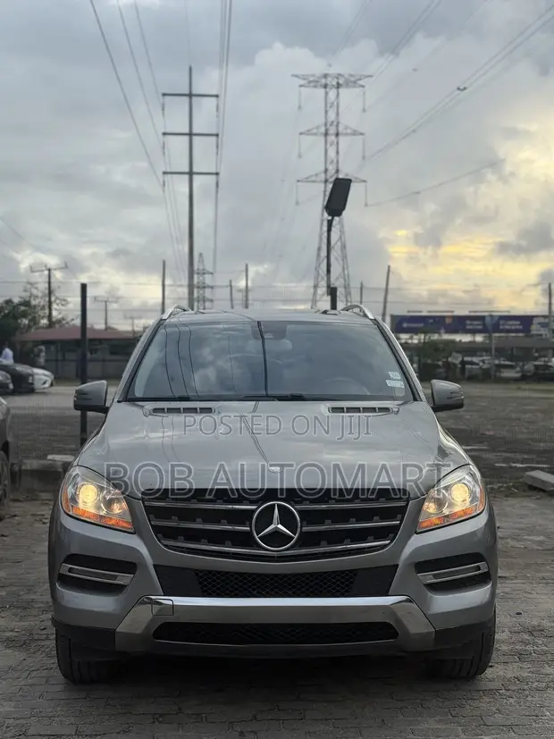 2014 Mercedes-Benz ML350 4MATIC SUV - 1