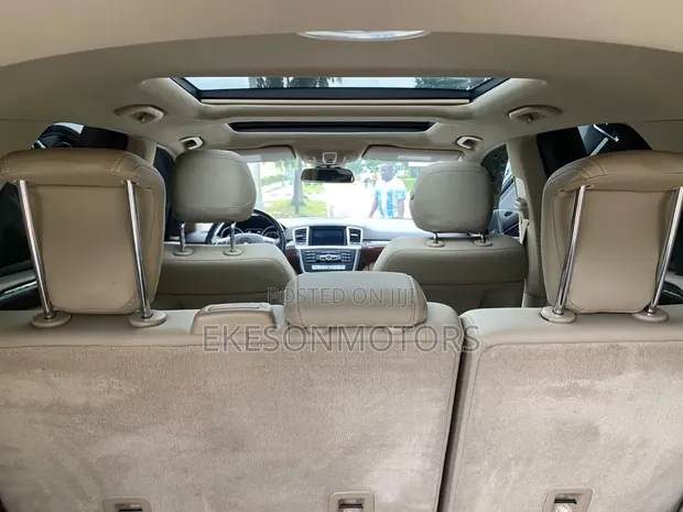 2014 Mercedes-Benz ML350 4MATIC SUV - 1