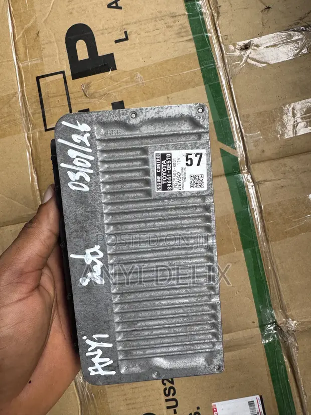 Toyota Highlander ECU Brainbox 3.5L V6 2016 Automatic 89661-0e570 - 1
