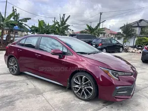 2022 Toyota Corolla SE Burgundy