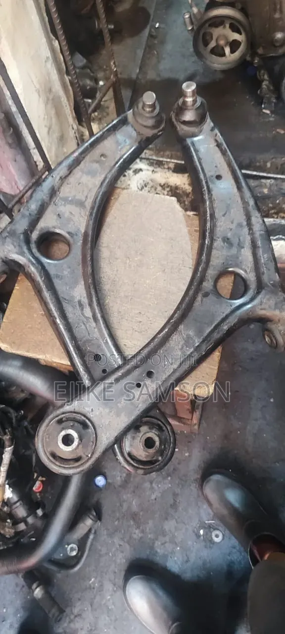 Kayan Kwallon Kafa na Dodge Caliber da Aka Yi Amfani Da Su - 1