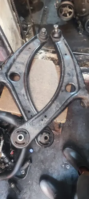 Kayan Kwallon Kafa na Dodge Caliber da Aka Yi Amfani Da Su