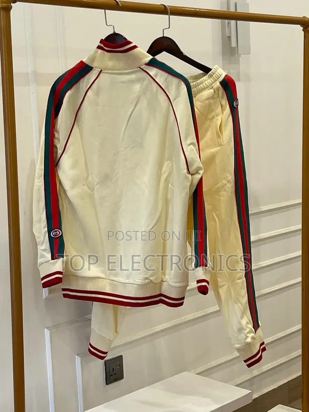 High Quality Gucci Joggers Hoodie Set - 1