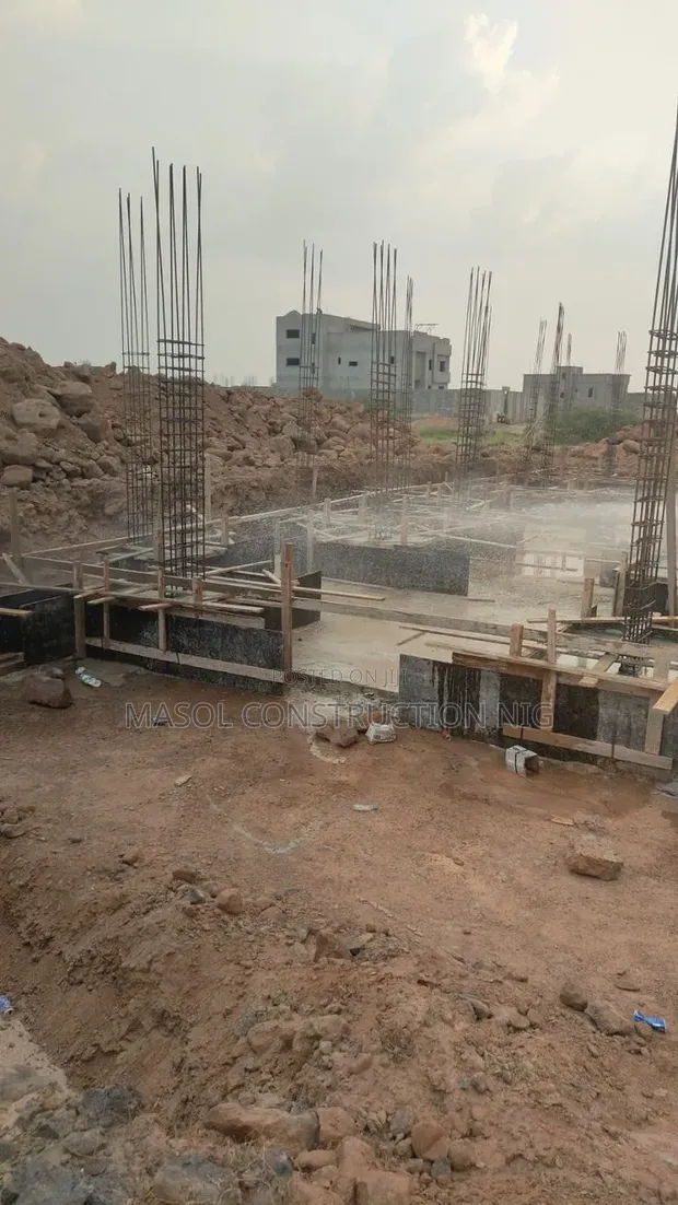 Professional Building Contractors for New Construction - 1