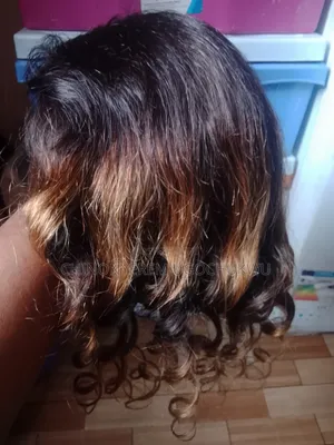 Gashin Gyale Mai Kyau - Golden Brown Mai Curly