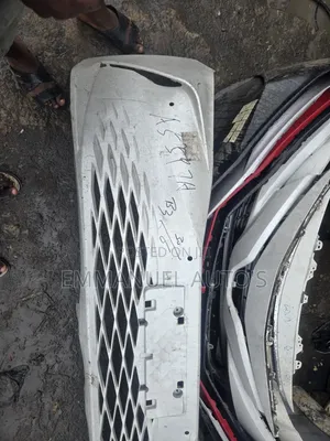 Bumper Camry 2024 LE