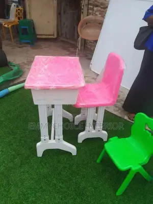 Luxury Modern Kids' Desk and Chair Set