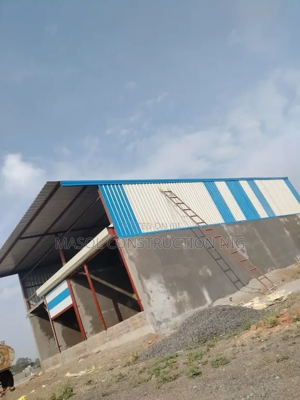 Expert Warehouse Construction Services - 1
