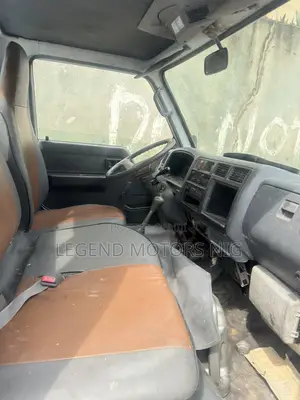 Toyota Dyna 150 Six Tyres Manual Petrol Truck