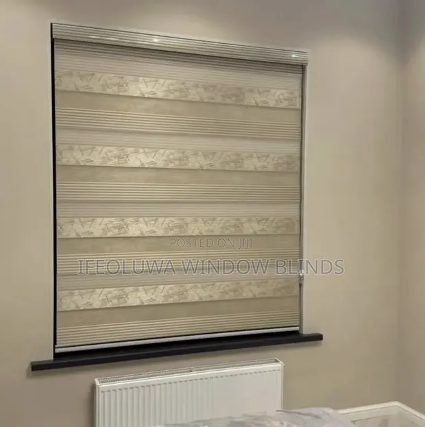 Wholesale Window Blinds - Day/Night, Wooden, Vertical, Venetian - 1