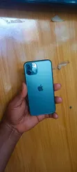 Apple iPhone 11 Pro 64GB - 1