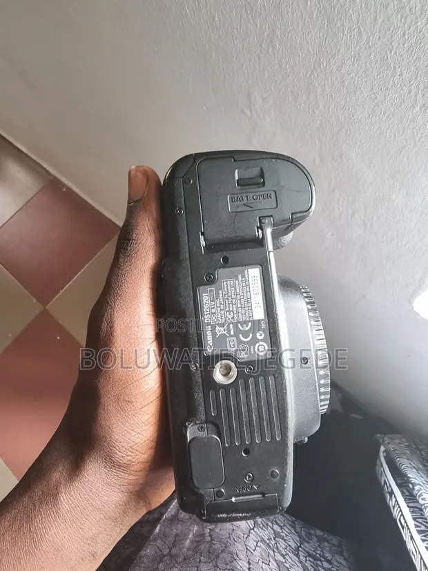 Canon 5D Mark II DSLR Camera - 1