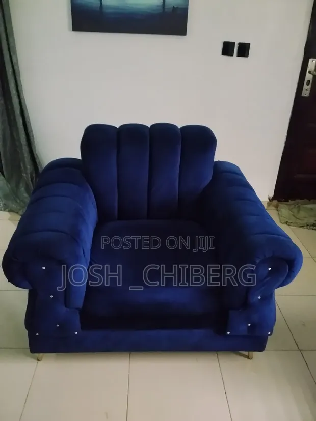 4 Seater Sofa da aka yi amfani da shi - Blue Fabric - 1