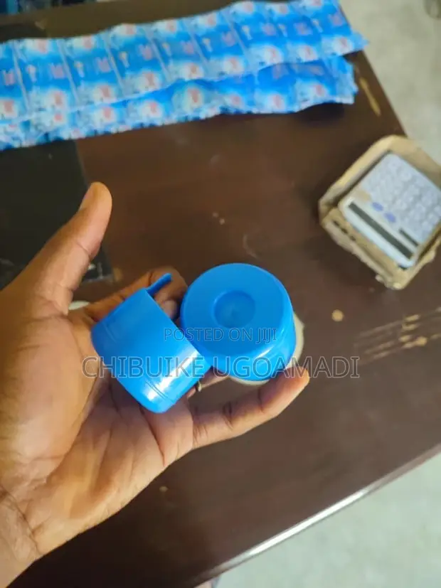Cway 20L Dispenser Cover (Rubber) - 1