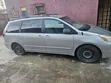 Toyota Sienna 2004 LE Silver - 1