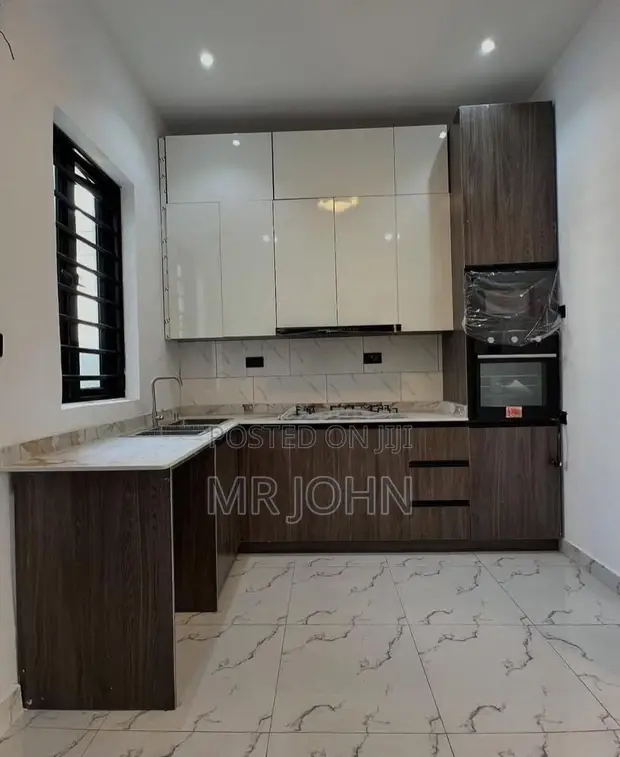 4 Bedroom Duplex for Rent in Orchid Road Secured Estate, Lekki - 1