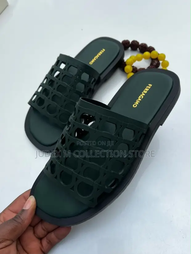 Gucci & Hermes Slippers Na Gaskiya - 1