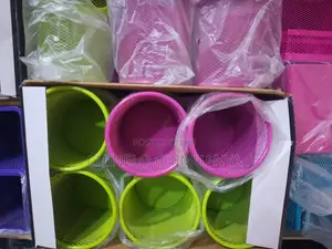 Wurin Saka Alkalami na Karfe da Wurin Saka Post-it