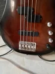 Ibanez Bass Guitar Mai Igiyoyi 5 - Baƙi - 1