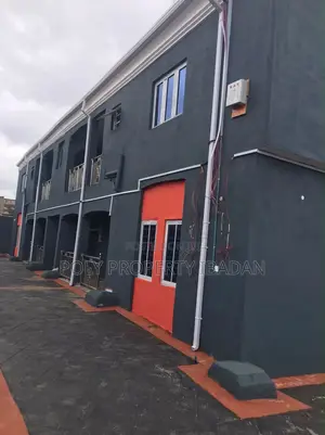 2 Bedroom Apartment don haya a Ibadan